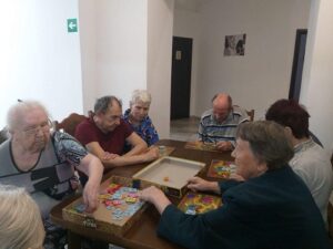 Кривой Рог, Жемчужина, дом престарелых, интеллектуальные игры, когнитивная терапия, уход за пожилыми с психическими расстройствами