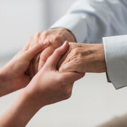 Паліативна допомога, яку пропонує гостям будинок для літніх людей «Перлина», доступна всій родині.